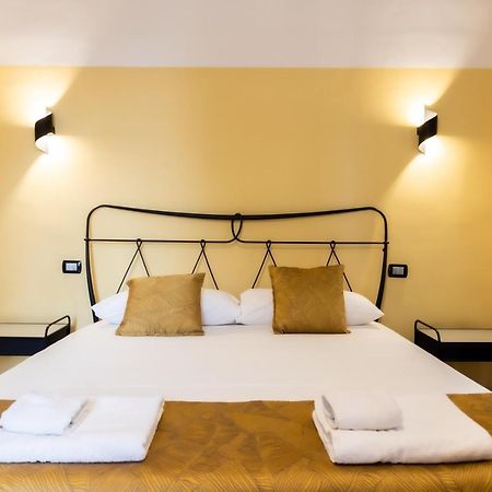 Sebeto Duomo Apartman Nápoly Kültér fotó